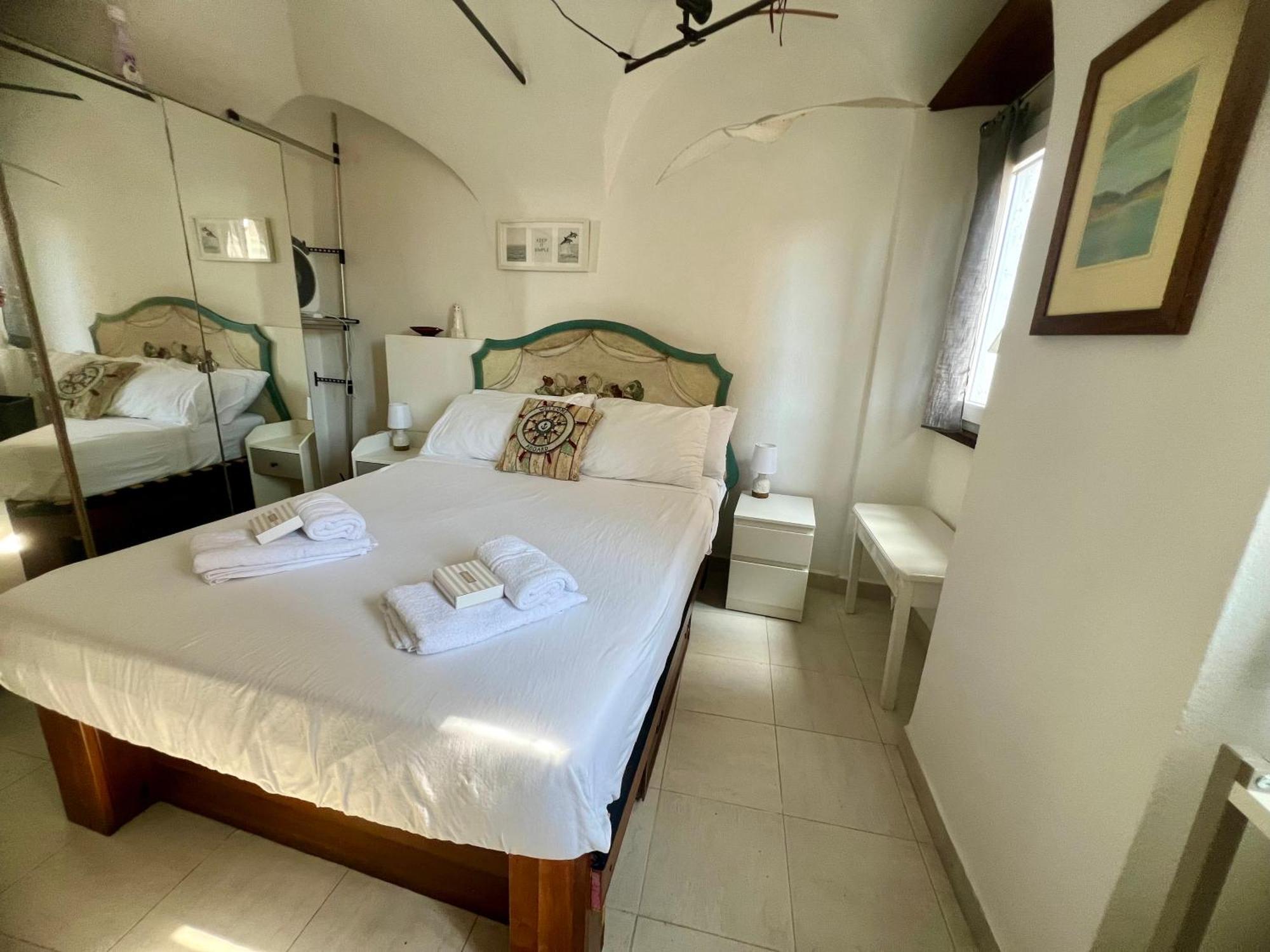 Suite Terrace In Pigna - Sanremo Dış mekan fotoğraf